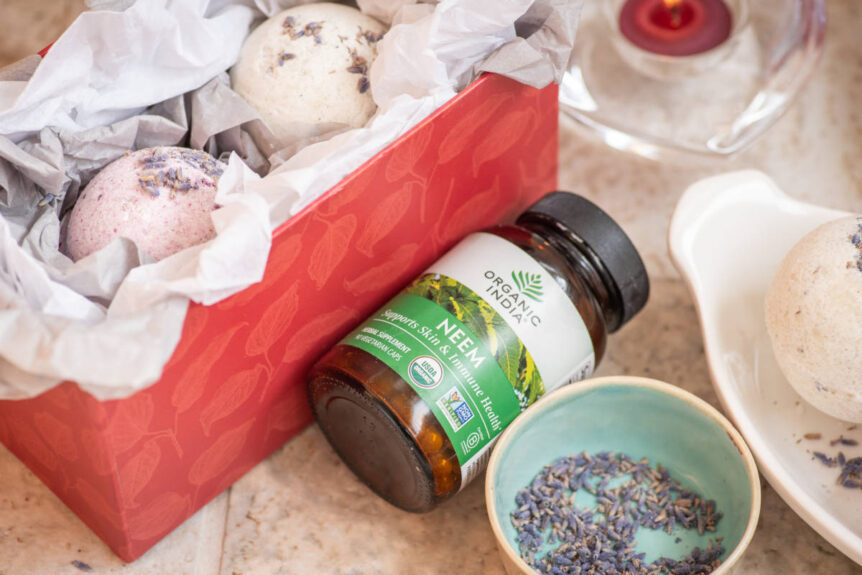 Neem bath melts in a gift box for natural DIY gifting!