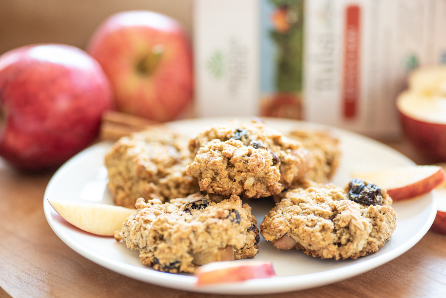 Oatmeal Apple Raisin Cookies glutenfree, vegan, and chaispiced